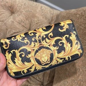 Versace wallet